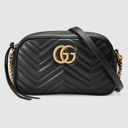 Gucci GG Marmont Small Camera Bag in Black Chevron Leather