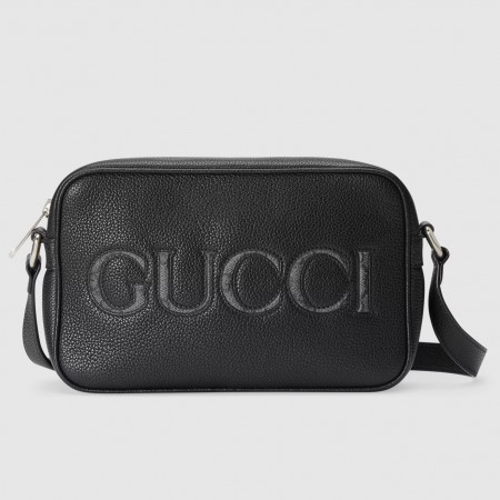 Gucci Mini messenger Bag in Black Grained Leather