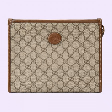 Gucci Beauty Case in Beige GG Supreme with Interlocking G