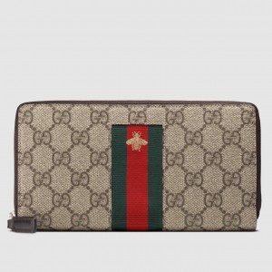 Gucci Zip Around Wallet In Web Bee GG Supreme Canvas