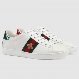 Gucci Women's Ace Sneakers in White Leather with Bee
