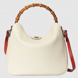 Gucci Diana Medium Shoulder Bag in White Cuir Leather