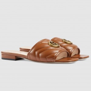 Gucci Slide Sandals in Brown Matelasse Leather with Double G