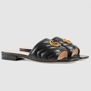 Gucci Slide Sandals in Black Matelasse Leather with Double G