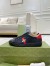 Gucci Men's Ace Sneakers in Black Leather with Bee