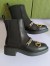 Gucci Chelsea Boots in Black Leather with Chain